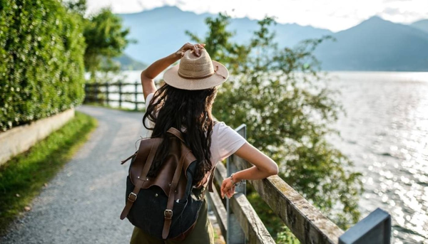 Kinh Nghiệm Đi Du Lịch 1 Mình An Toàn Và Tiết Kiệm Từ A - Z