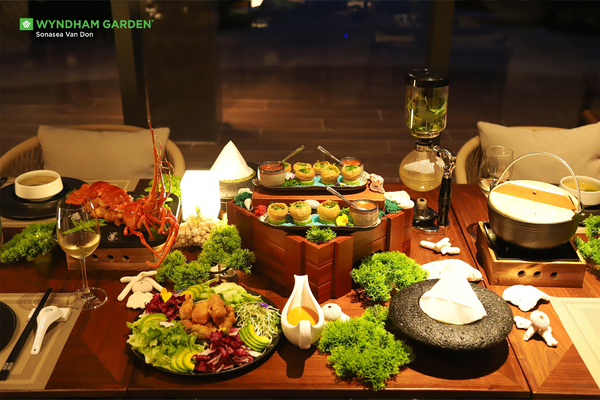 Thuc Don Tiec Cuoi Khach San 5 Sao 1