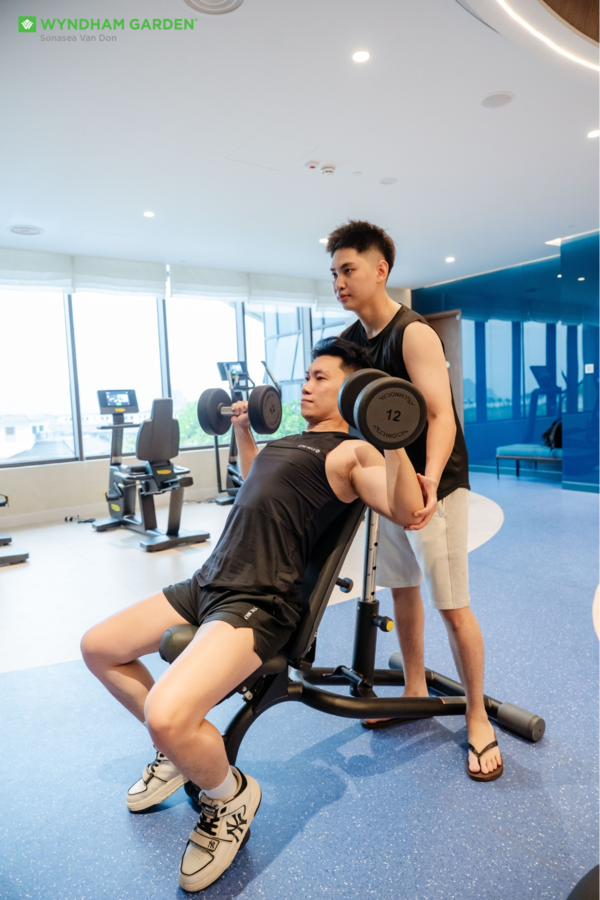 Phòng Tập Gym Đầy Đủ Thiết Bị Hiện Đại Hàng Đầu