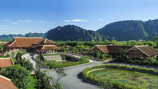 Emeralda Resort Ninh Bình