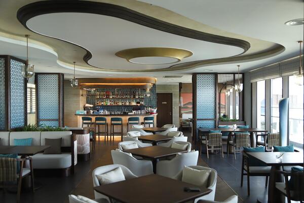 Van Long Lounge