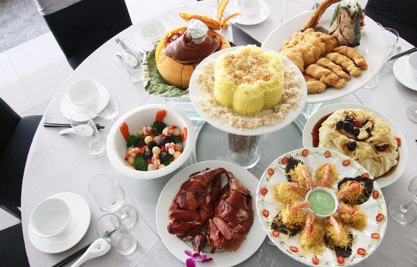 Làm Thế Nào Để Lựa Chọn Thực Đơn Và Hình Thức Tiệc Phù Hợp Với Ngân Sách Của Doanh Nghiệp?