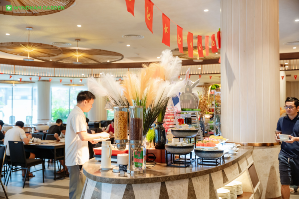 Dịch Vụ Ẩm Thực 5 Sao Với Thực Đơn Bbq Và Cocktail Thượng Hạng
