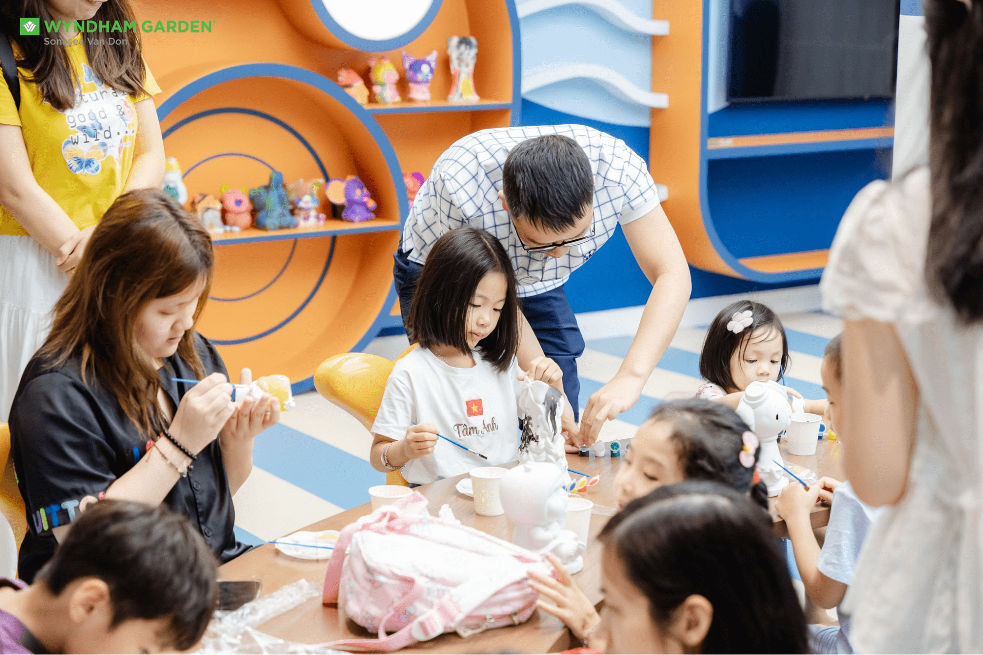 Góc Tô Màu Và Thủ Công Nghệ Thuật Khơi Gợi Trí Tưởng Tượng Cho Trẻ Nhỏ
