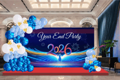 Thiết Kế Phông Nền Tất Niên Kết Hợp Bóng Bay Nhiều Màu Sắc