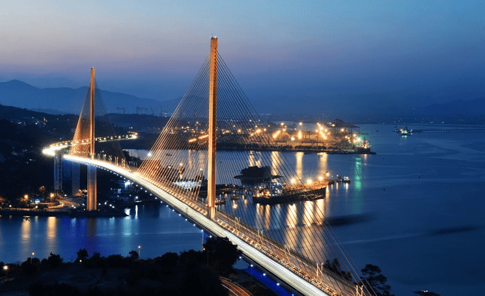 Bãi Cháy - Trái Tim Của Du Lịch Quảng Ninh