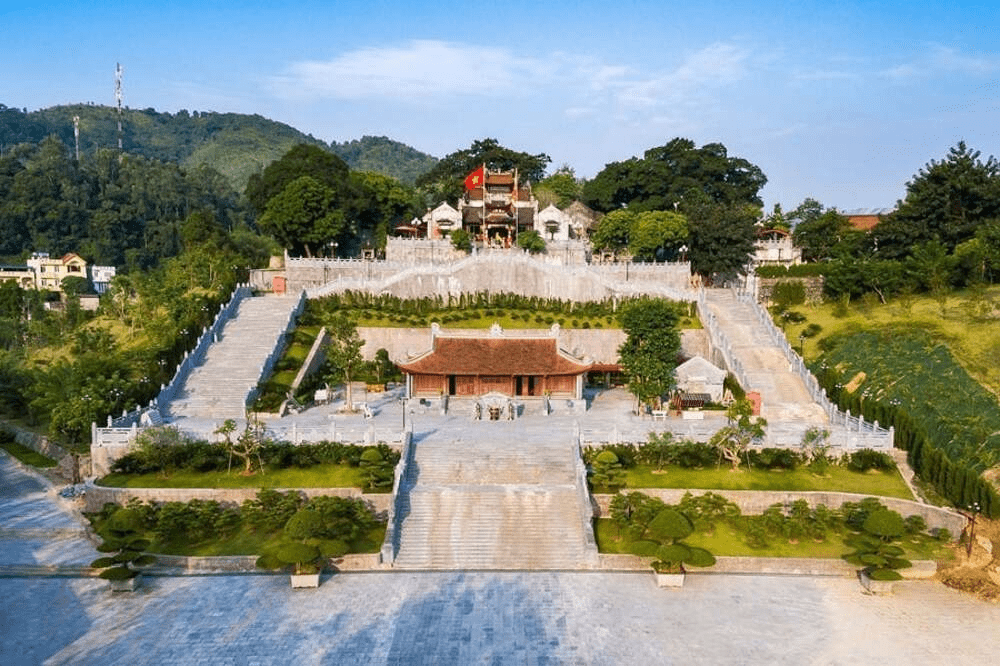 Đền Cửa Ông - Hành Trình Về Vùng Đất Linh Thiêng 700 Năm Tuổi