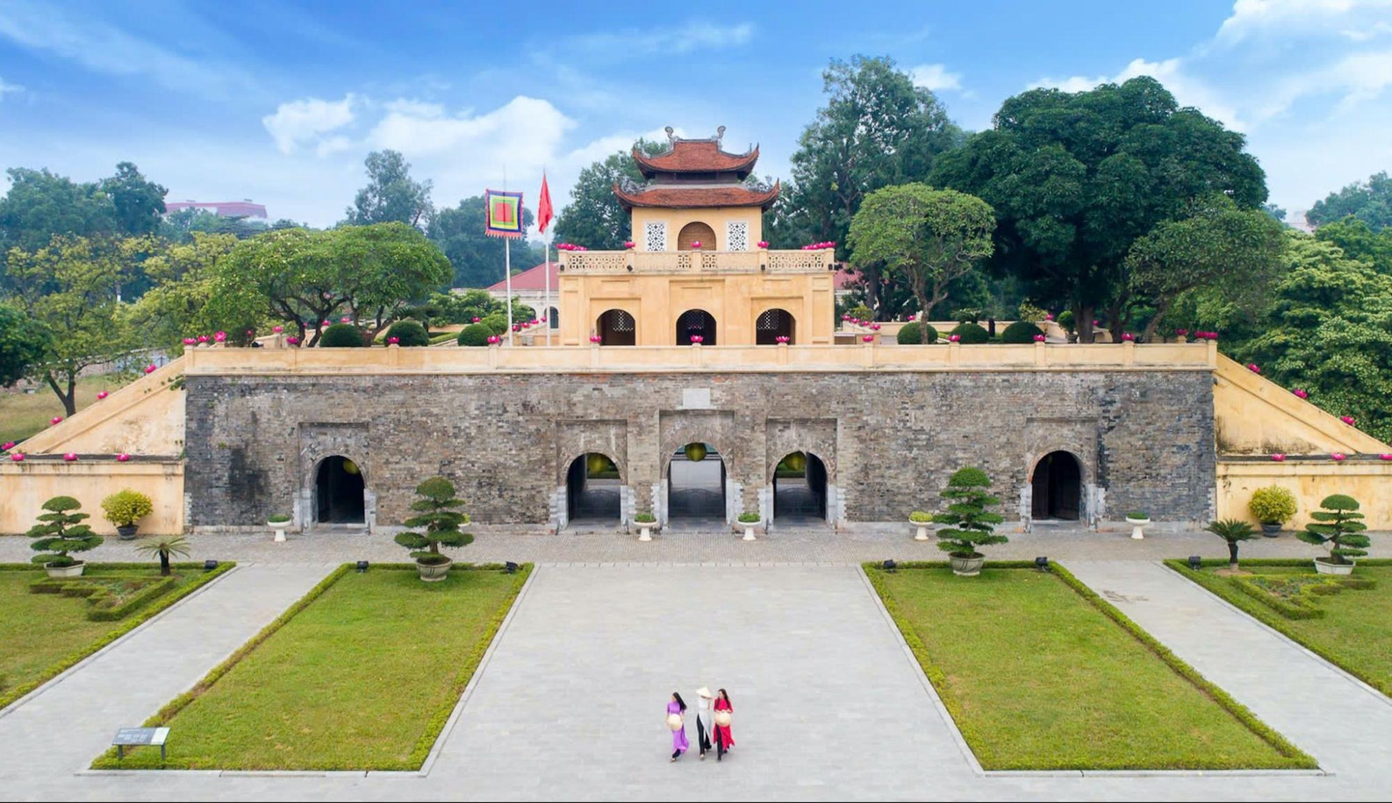 Hoàng Thành Thăng Long - Dấu Ấn Lịch Sử Giữa Lòng Thủ Đô
