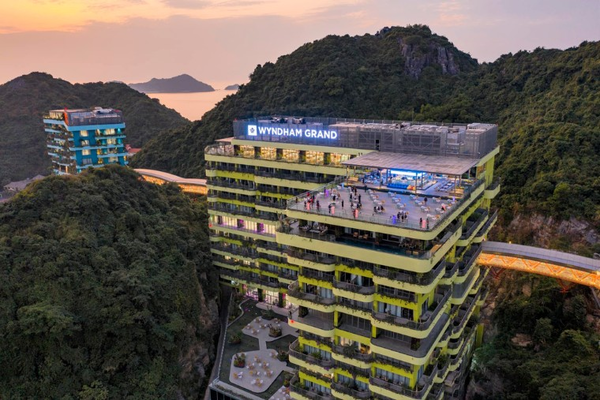 Wyndham Grand Flamingo Cát Bà Hải Phòng