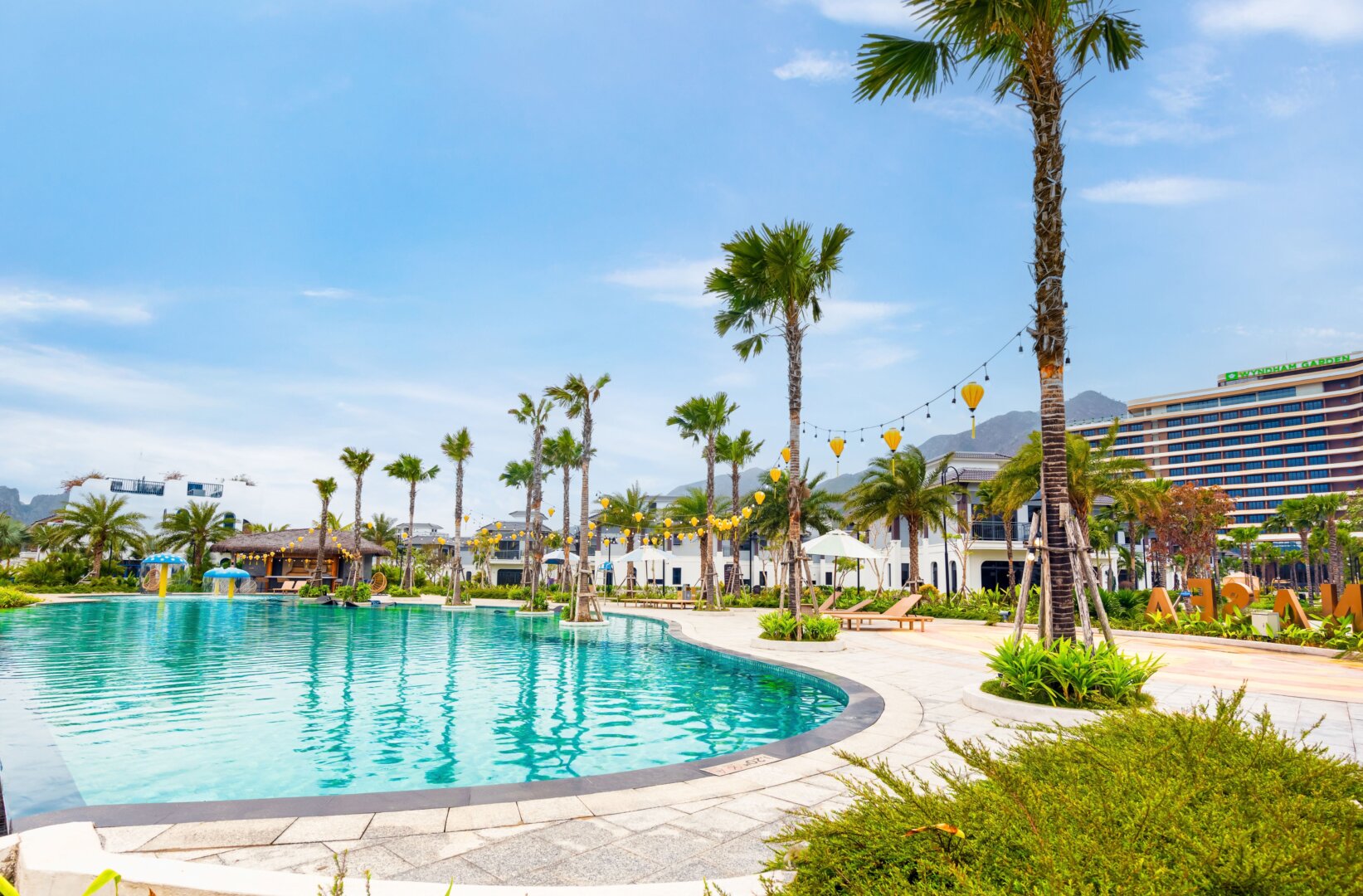 Beachfront Pool
