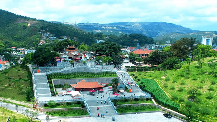 Ha Noi – Van Don – Bai Tu Long – Dong Hung