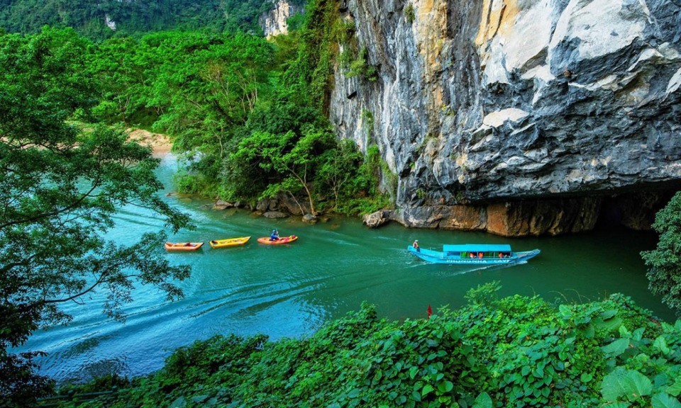 Kham Pha Thien Nhien Ban Sen