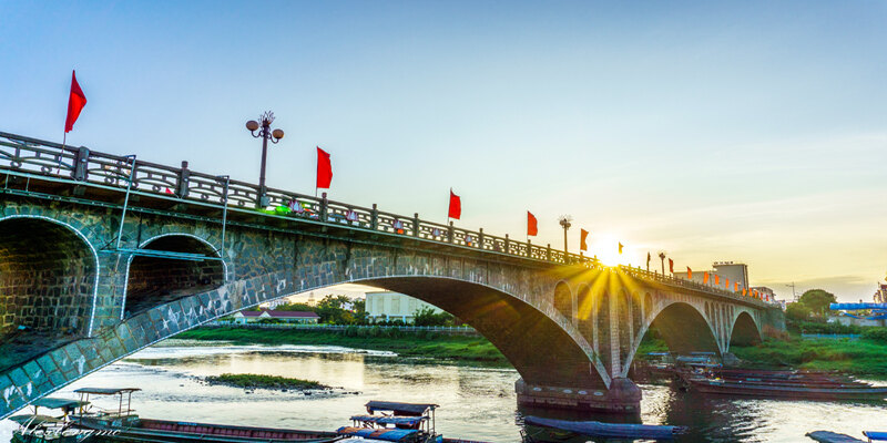 Mong Cai - Van Do Tourism: Experience the Modern Expressway 31 Mong Cai - Van Don Tourism