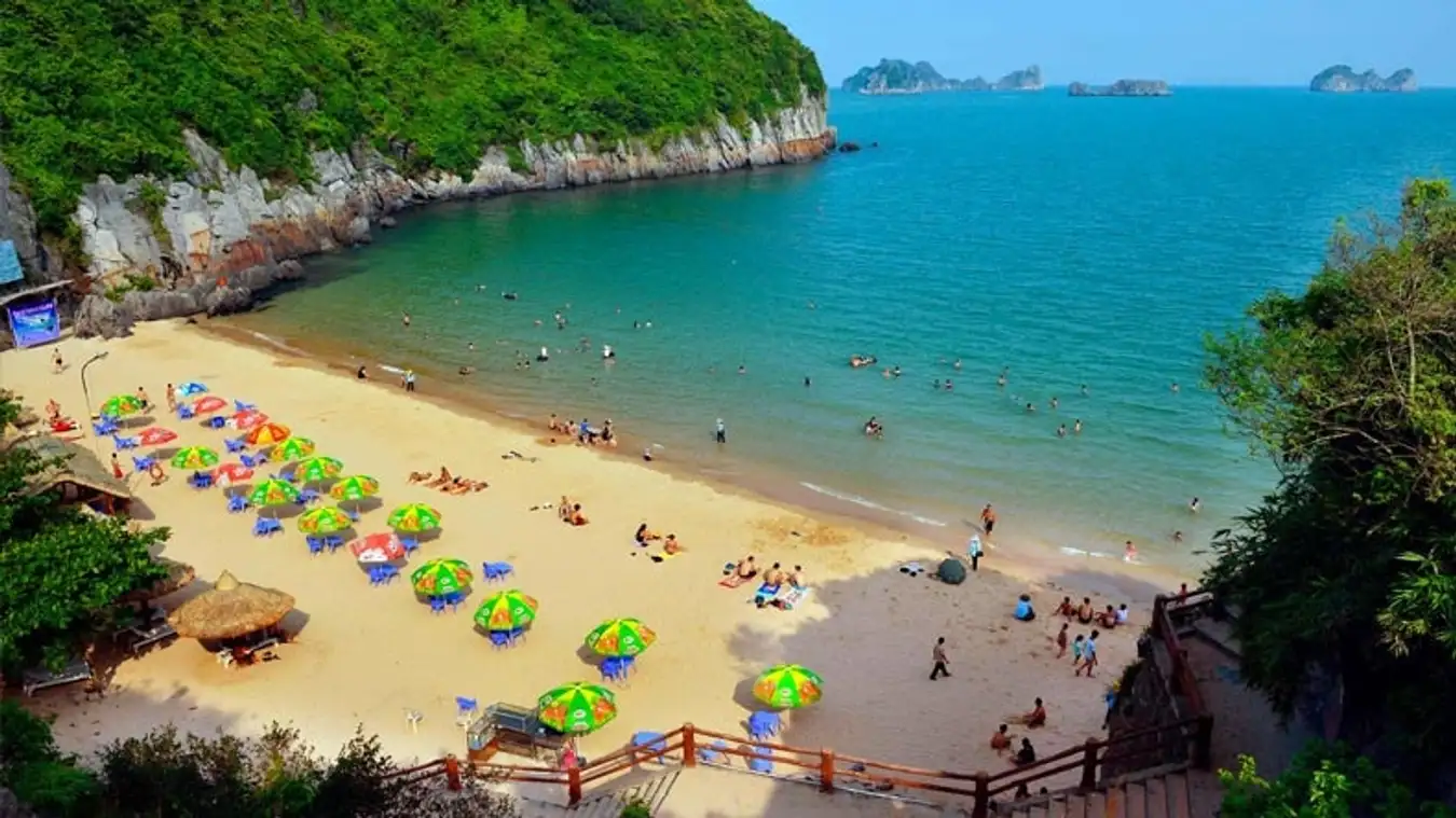 Dao Ngoc Vung Dao Du Lich Quang Ninh