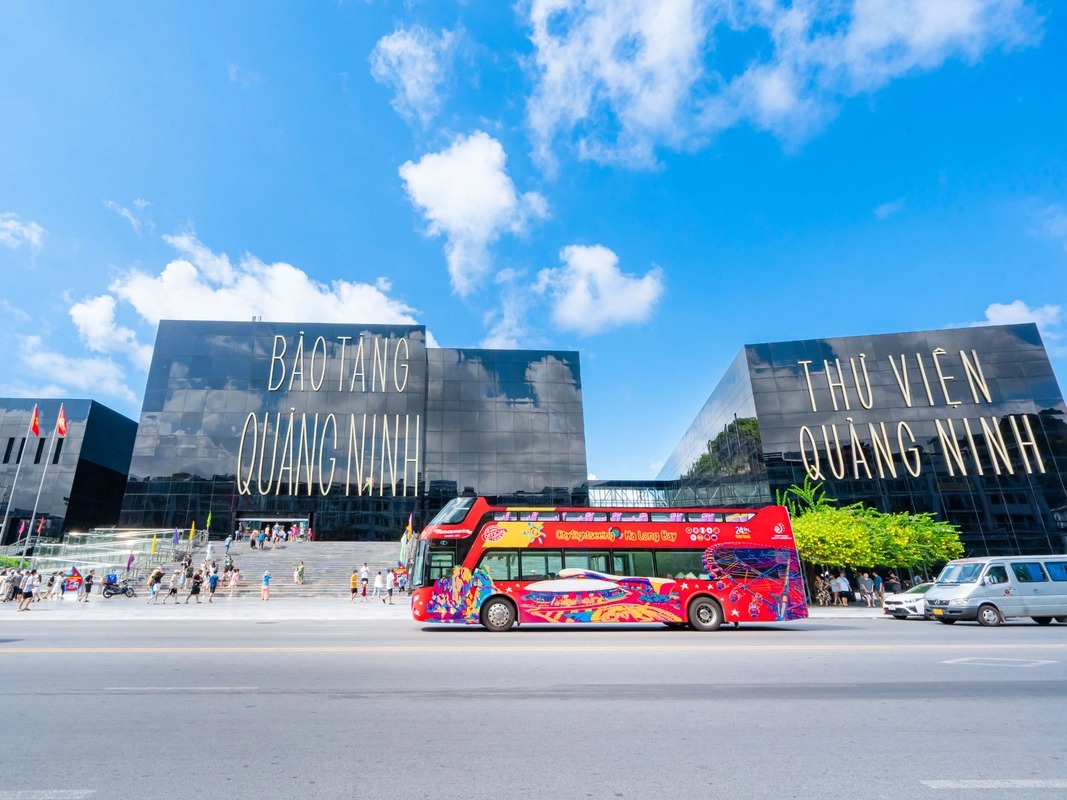Di Chuyen Bang Xe Bus Den Bao Tang Quang Ninh