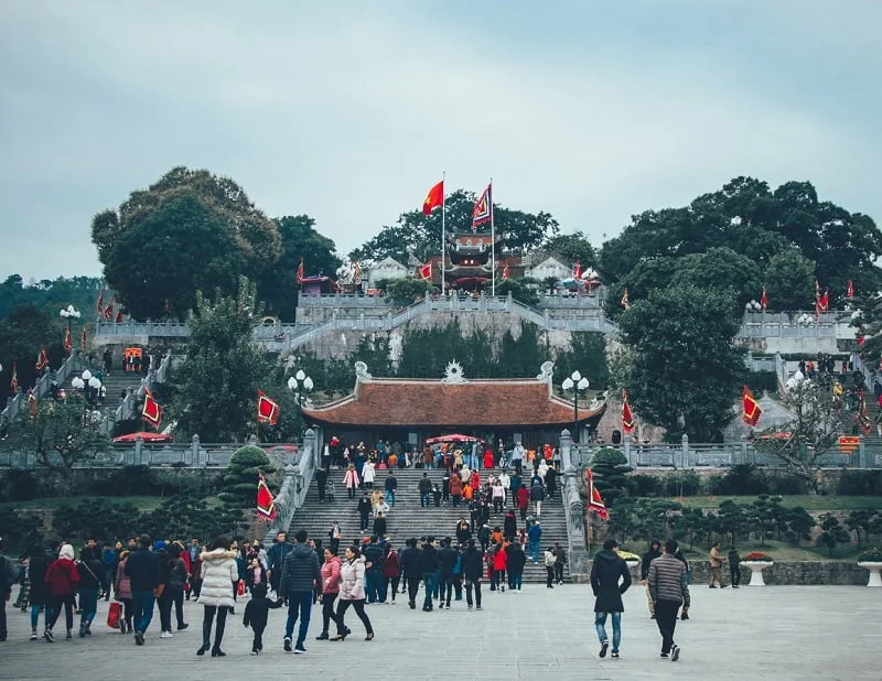 Đền Cặp Tiên: Nét văn hóa độc đáo bên bờ vịnh Bái Tử Long 23 Ve Dep Kien Truc Va Nghe Thuat Dac Trung Cua Den Cap Tien