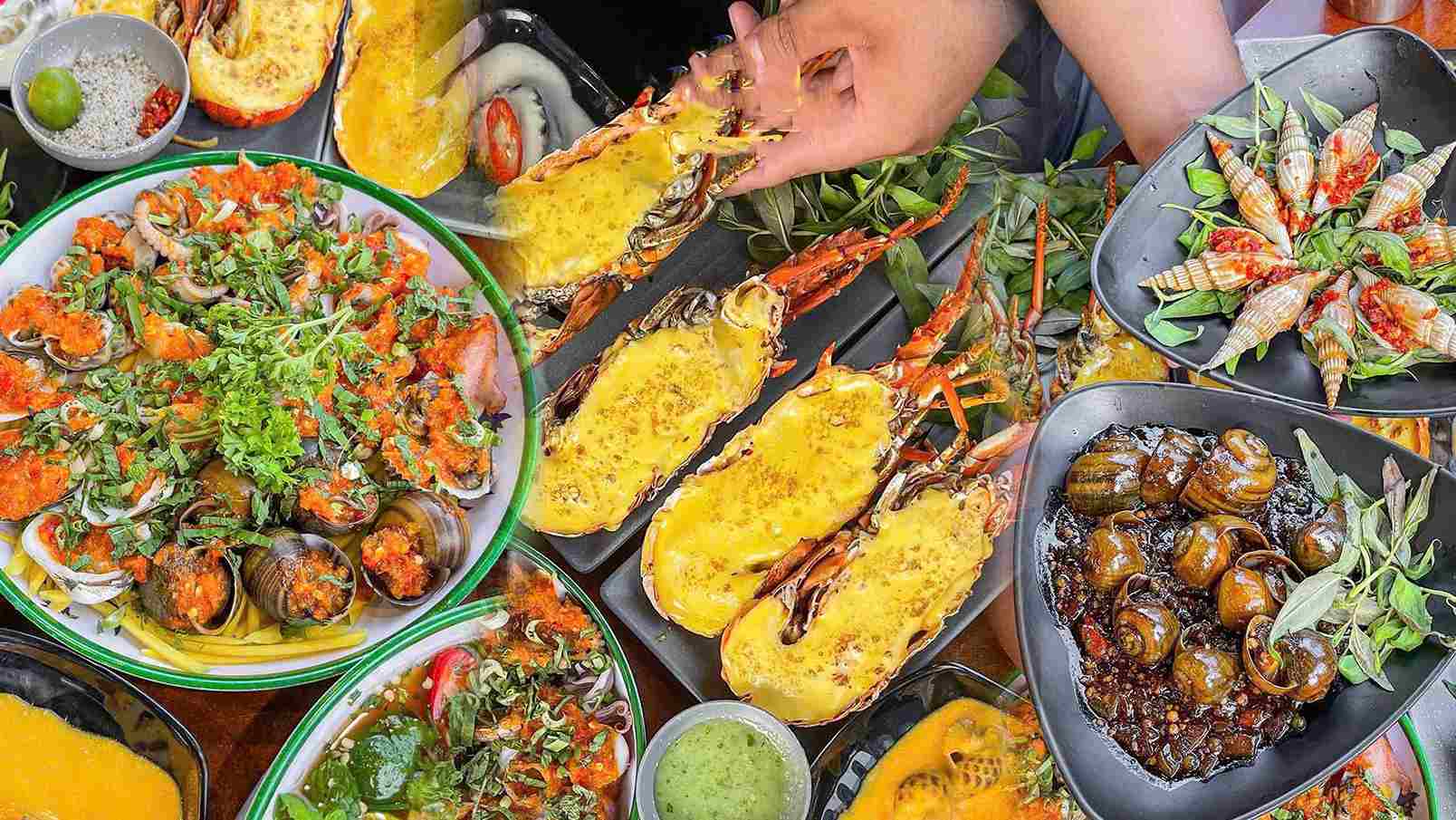 Ẩm Thực Đa Dạng Và Vô Cùng Bắt Mắt