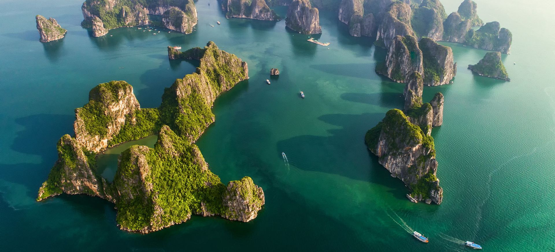 Top 10 khu du lịch Quảng Ninh đẹp nhất phải ghé ít nhất một lần