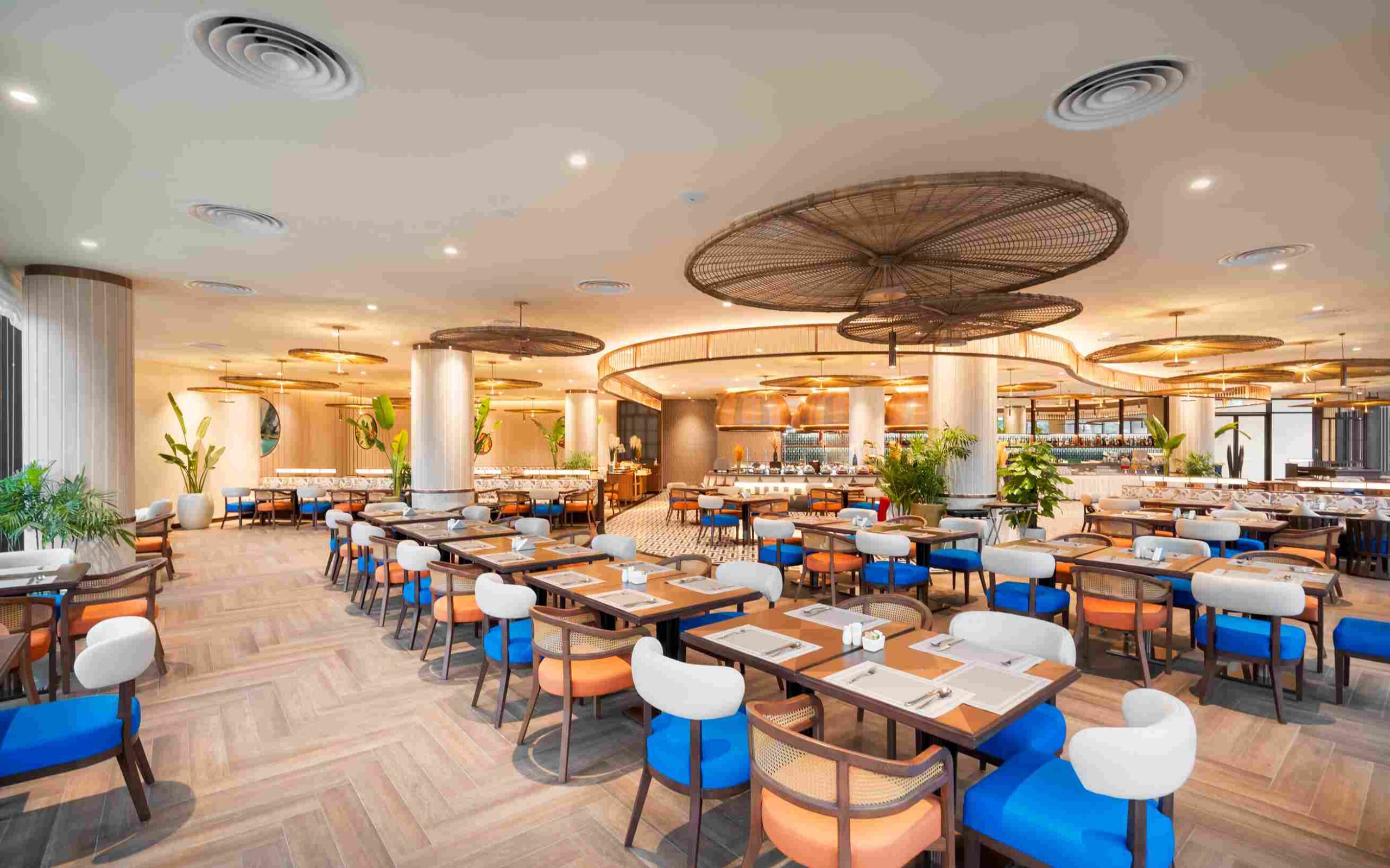 Nhà Hàng Vân Hải