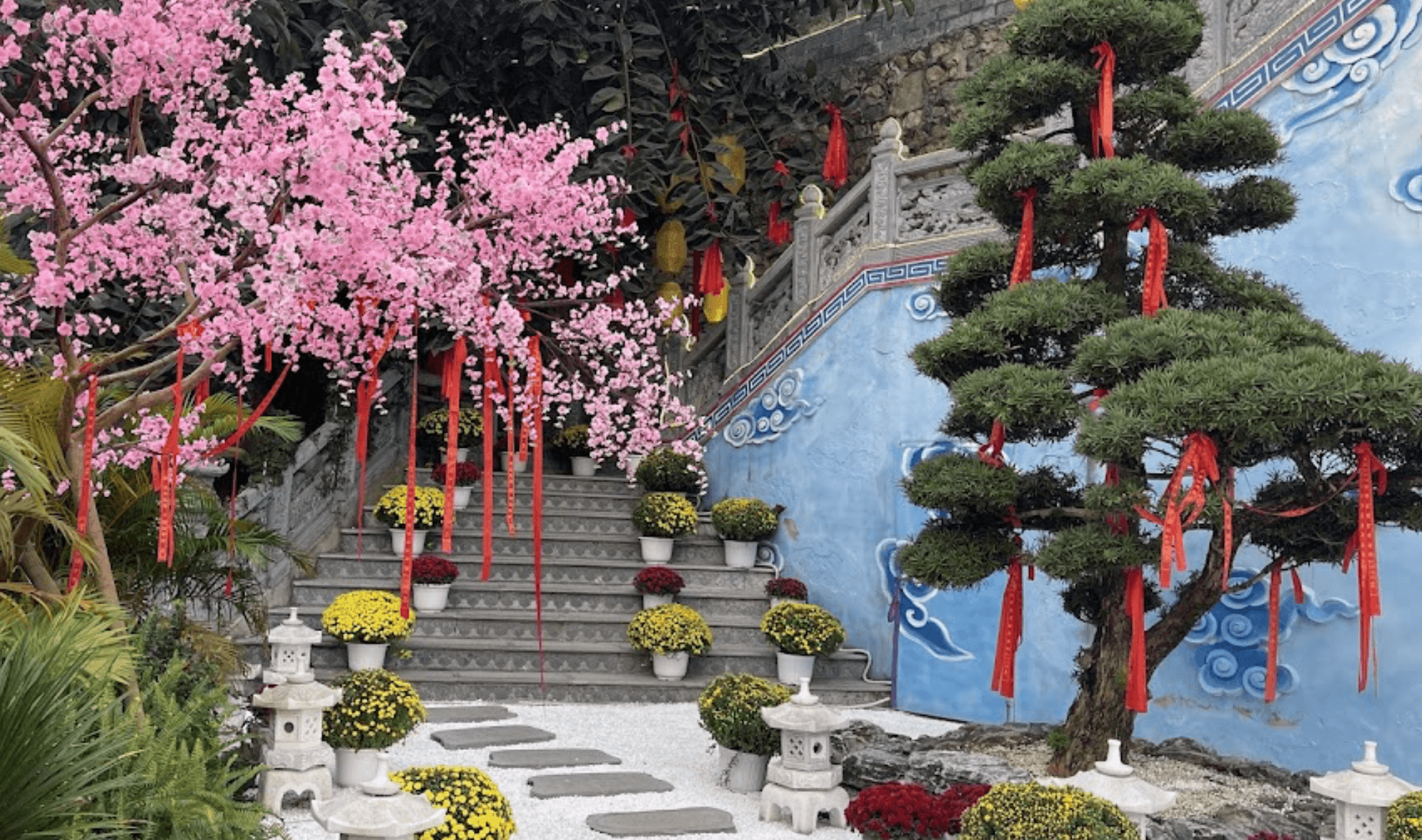 Top 14 địa điểm du xuân đầu năm gần Hà Nội cực linh thiêng