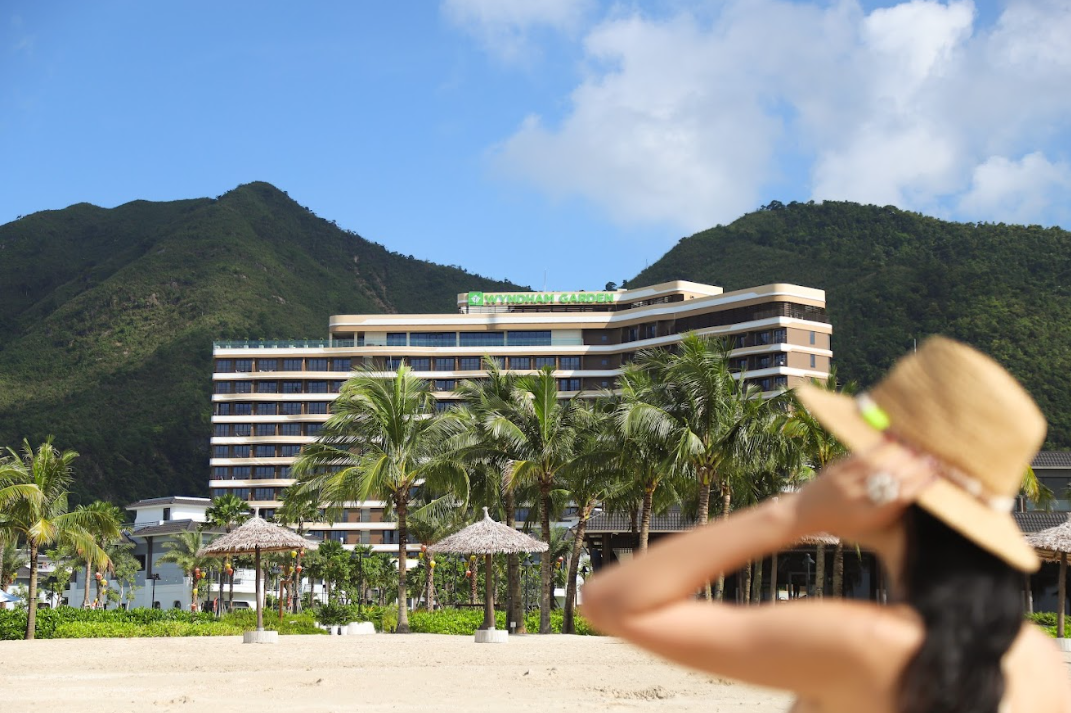 Hướng dẫn đặt phòng Wyndham Garden Sonasea Vân Đồn nhanh chóng, giá tốt